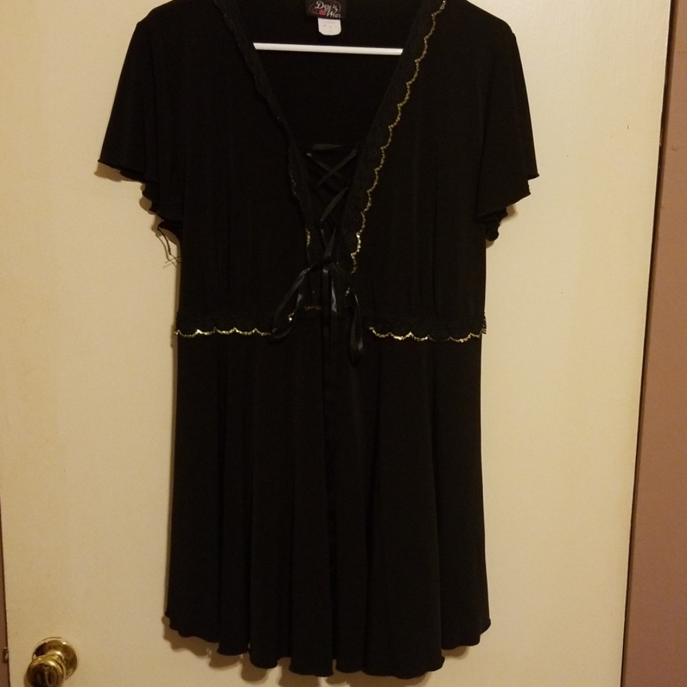Dare to Wear Short sleeve black Blouse